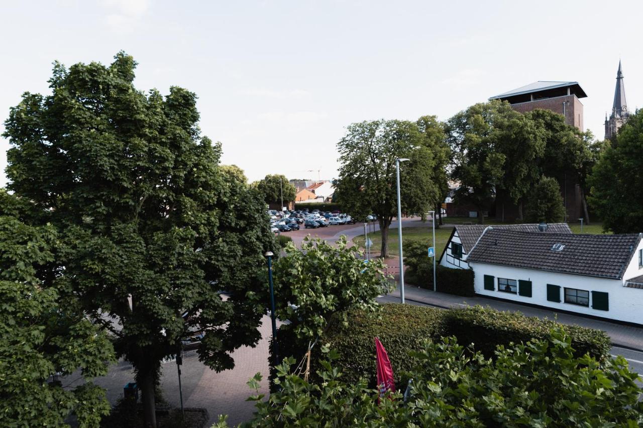 Hotel Am Weiher Erkelenz Exterior photo